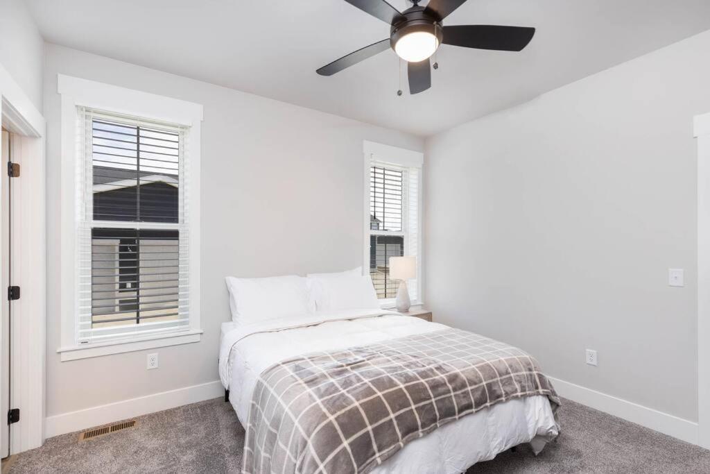 Charming 3-Bedroom In Vibrant New Neighborhood Billings Luaran gambar