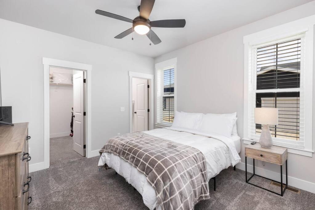 Charming 3-Bedroom In Vibrant New Neighborhood Billings Luaran gambar